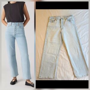 Levi's Ribcage Straight Ankle 32W x 27L Light Blue Denim Wash Jeans High Rise